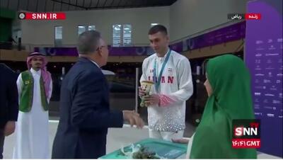  هومر عباسی در ماده  ۵۰ متر کرال پشت  به مدال نقره رسید