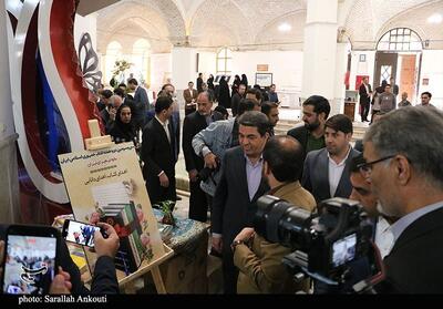 بازدید استاندار کرمان از کتابخانه مرکزی کرمان؛ میراث فرهنگی و دانایی در یک قاب - تسنیم