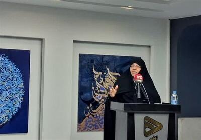  زن ایرانی؛ از مرهم‌گذاری رزمندگان تا تربیت نسل منتظر - تسنیم