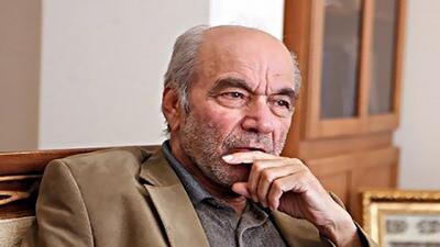  داوری اردکانی: از هوش مصنوعی رو نگردانیم، اما شیفته آن نباشیم