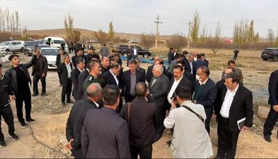  بازدید وزیر جهاد کشاورزی از پروژه تولید خوراک دام و طیور در اهر