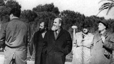  امام در ترکیه بر سر مزار چه کسانی رفت؟