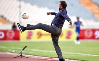  فیروز کریمی، خواننده مورد علاقه‌اش را لو داد