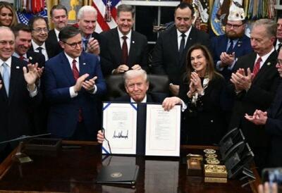  پایان طولانی‌ترین تعطیلی دولت در تاریخ آمریکا