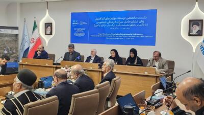  استقبال صاحبنظران حوزه فرهنگ عشایری از بازی‌های بومی محلی در نشست تخصصی توسعه مهارت‌های کارآفرینی زنان عشایر