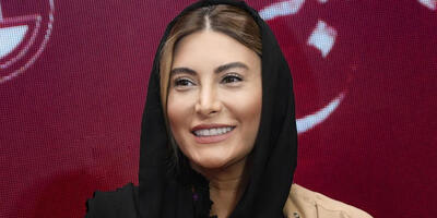  فریبا نادری با کت طلاکوب هندی، باز هم ثروتش را به رخ کشید! - چی بپوشم