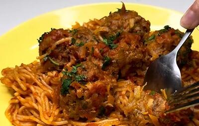  شام راحت و خوشمزه با گوشت چرخ کرده و سس گوجه