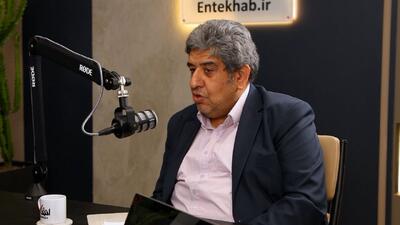  ویدیو/ رئیس هیئت مدیره فدراسیون صنعت آب ایران: تهران از نقطه صفر آبی خیلی وقت است که گذشته/ وقتی در شهری که هیچ آبی ندارد، باز هم پروانه ساخت می‌دهید، حتما از نقطه صفر گذشته‌ایم