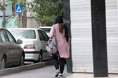  کیهان: اگر سنگر حجاب فرو بریزد، سایر عرصه‌های فرهنگی و ارزشی هم فرو می‌ریزد