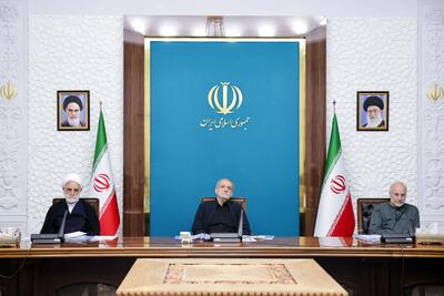  وعده رفع فیلترینگ پزشکیان در شورای‌عالی فضای مجازی ذبح می‌شود؟