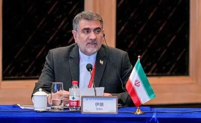  در برابر هر بحران انسان ساخت می‌ایستیم و آن را دفع می‌کنیم