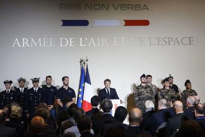  مکرون: جنگ ها در آینده از فضا آغاز خواهد شد