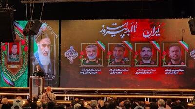  سردار فدوی: همه عالم در جنگ تحمیلی ۱۲ روزه پای کار آمدند اما شکست خوردند