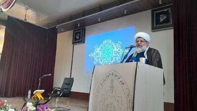  ملت ایران با ایستادگی در مسیر دین همواره پیروز بوده است