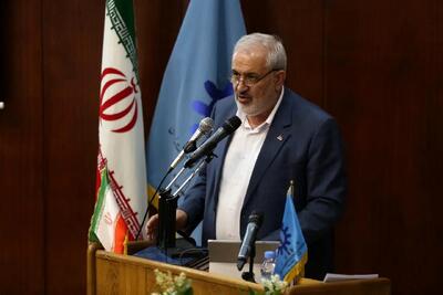  وزیر نیرو: ۱۰۰ هزار مگاوات مجوز نیروگاه خورشیدی و غیرخورشیدی داده شده است