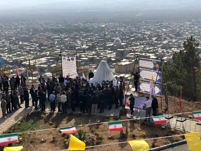  رونمایی از تندیس قهرمان و اسطوره پارالمپیکی وزنه برداری جهان و ایران سیامند رحمان با حضور معاون رئیس جمهور