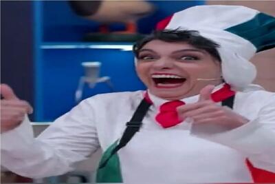  سکانس خندان؛ عباس محبوب نیما و الیکا و جواد خواجوی تشبیه میکنه؛ به الیکا میگه گلابی