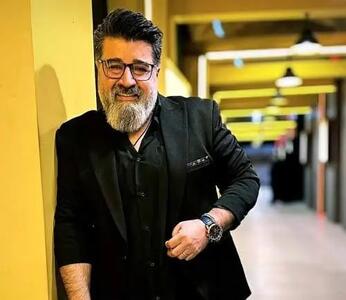  آواز قدیمی؛ خواننده ها زدن تو کار خوندن آهنگای اونور آبی یغمایی عجیب قشنگ اجرا کرد