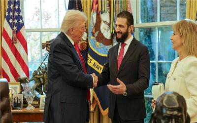  دیدار ترامپ با جولانی همانند ملاقات با زلنسکی تحکم آمیز و با هدف ایجاد منطقه حائل برای رژیم صهیونیستی است