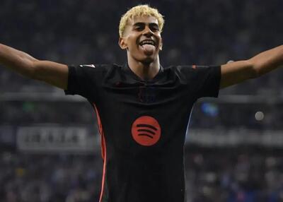  گل شگفت‌انگیز یامال نامزد پوشکاش شد