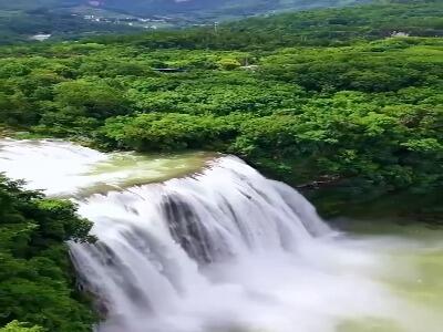  هر 10 ثانیه یک رنگین کمان جدید!