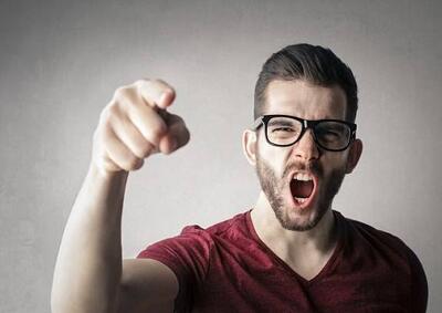  فحش‌دادن این ۳ بلا را سرت می‌آورد!
