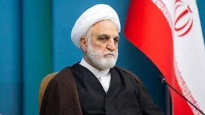  حضور رئیس قوه قضائیه در جلسه جامعه مدرسین / تأکید بر ضرورت حجاب و مقابله با هنجارشکنان