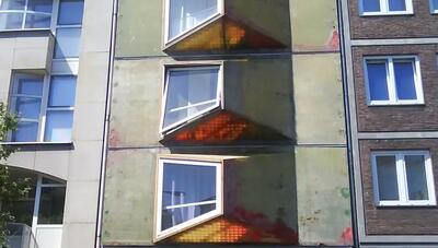  این ساختمان بی رنگ و رو یک اثر مهم معماری است! (عکس)