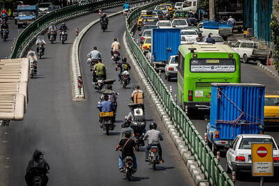  ویدئویی عجیب از چاقوکشی راننده اتوبوس برای مسافران