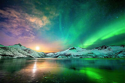  تایم‌لپس خیره‌کننده از شفق قطبی در لاس وگاس