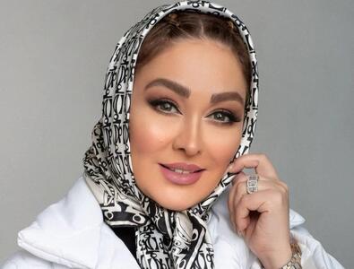  گلدان در دست الهام حمیدی؛ کسی اسم این گل را بلد است؟ - چیدانه