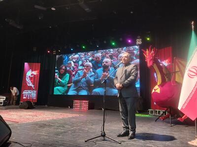  نگاه امنیتی به تئاتر، مانع درک نسل جوان است؛ فارس، کانون نشر نشاط اجتماعی با هویت ایرانی