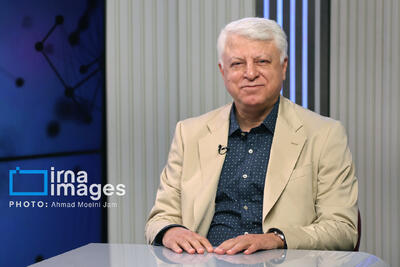  الیاس حضرتی با استعفای «فیاض زاهد» عضو حقیقی شورای اطلاع‌رسانی دولت موافقت کرد