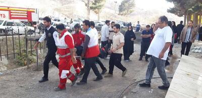  اعلام علل واژگونی پل و مصدومیت ۱۱ نفر در فریمان/ صدور دستور ویژه‌ دادستان جهت بررسی حادثه