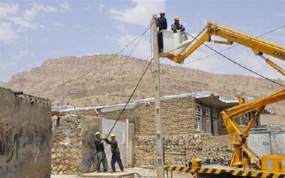  مدیرعامل شرکت توزیع برق: همه روستاهای بالای ۱۰ خانوار لرستان از نعمت برق برخوردارند