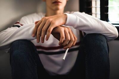  کاهش سن اعتیاد؛ آموزش مهارت زندگی و نه گفتن راهکار مقابله است