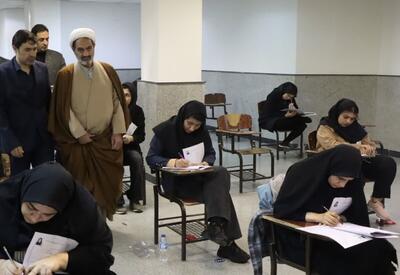  معاون منابع انسانی دادگستری آذربایجان غربی از روند برگزاری آزمون جذب عمومی تصدی منصب قضا بازدید کرد