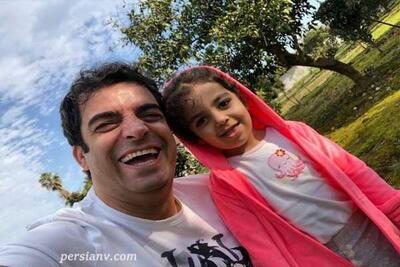  بازی جذاب دختر منوچهر هادی مقابل دوربین پدرش، سوژه جدید فضای مجازی شد! / عروسک شانسی که دل سوفیا را شاد کرد