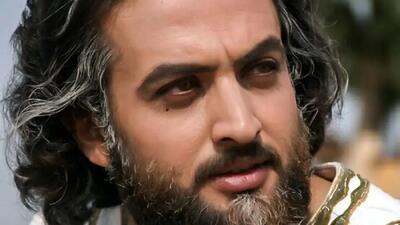  فیلم /  مصطفی زمانی،یوزارسیف : عشق ممکنه آخرش هیچ باشه ... اما هرچی کش دار میشه کتابش قطورتر میشه و تو می دونی ...