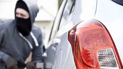  فیلم سرقت مزدا3 در نزدیکی استادیوم آزادی
