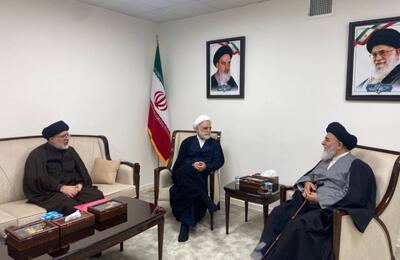  حضور حجت‌الاسلام والمسلمین محسنی اژه‌ای در مسجد مقدس جمکران / بازدید رئیس عدلیه از کتابخانه موسسه امام صادق (ع)