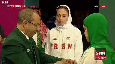  مراسم اهدای مدال مسابقات موی تای بازی‌های همبستگی کشور‌های اسلامی ؛ حسن زاده نقره گرفت +  فیلم