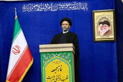  سفر جولانی به آمریکا بسیار عبرت آموز است / منافع استکبار جهانی تعیین می‌کند که تروریست چه کسی باشد