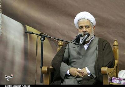  خطیب جمعه کرمان: زنان محجبه دل حضرت زهرا(س) را شاد می‌کنند - تسنیم