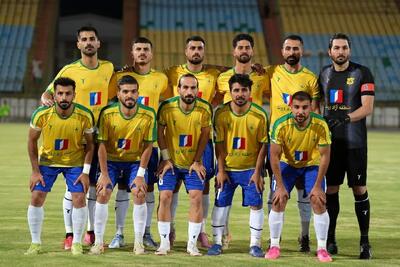  تصویر جالب سرمربی صنعت نفت آبادان بعد از صعود تیمش