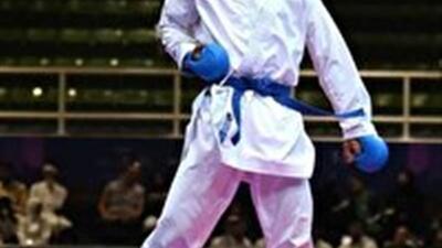  گردن آویز نقره برای ملی پوش پرافتخار استان