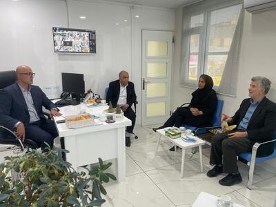  بازدید اعضای کانون بازنشستگان تامین اجتماعی البرز از مراکز درمانی قرارداد بیمه تکمیلی استان
