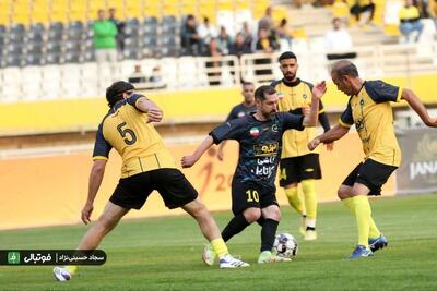  روزنامه سپاهان آهنگ قدیمی گوگوش را روی جلد برد