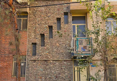  نمای جالب خانه‌ای در نارمک تهران که محله را خوشگل کرده - چیدانه