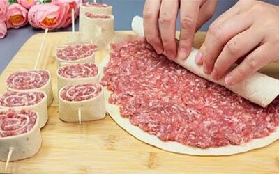 طرز تهیه رولت گوشت خوشمزه با نان لواش